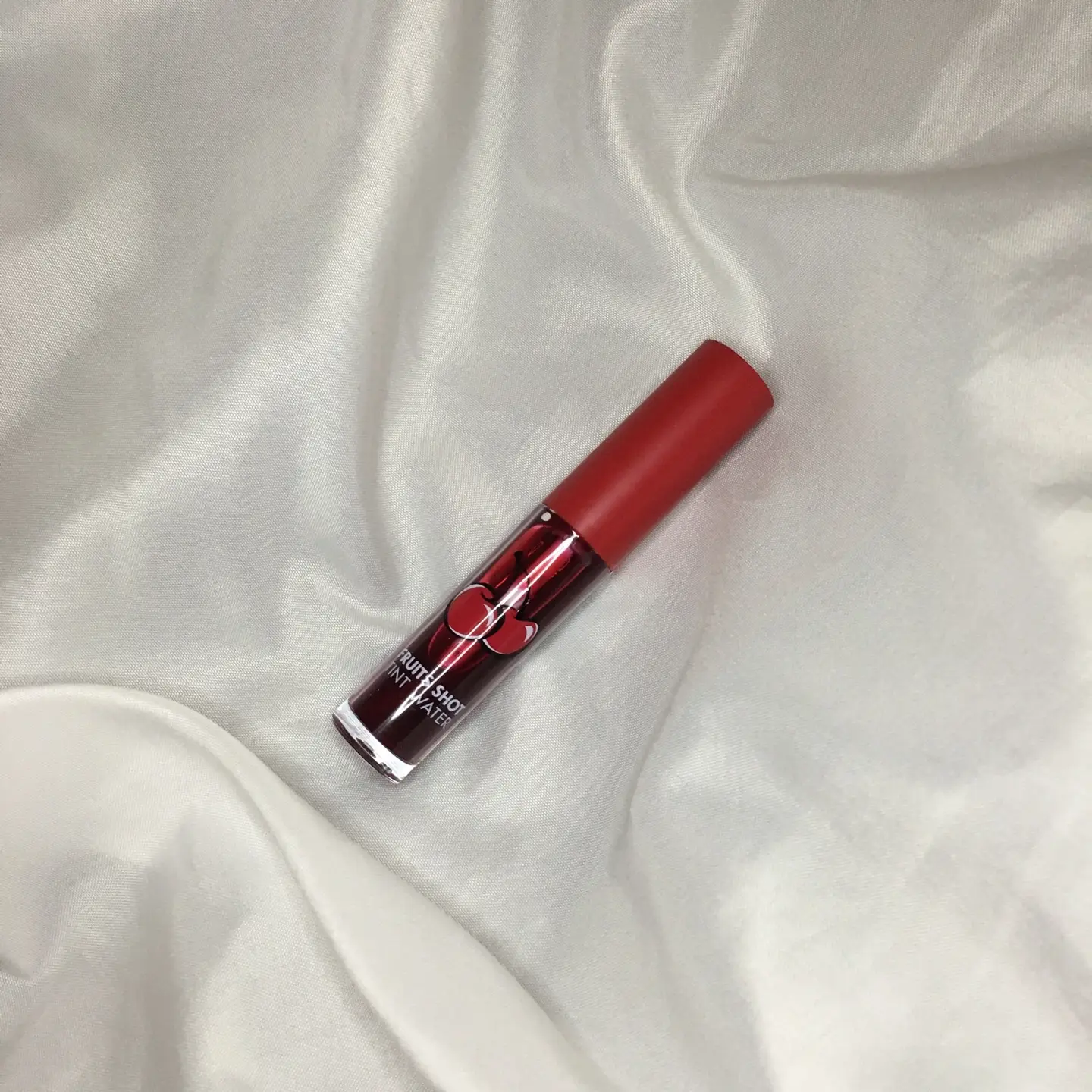 선택된 언니의파우치 리뷰 이미지 - [[키르시X토니모리] 후르츠 샷 틴트 워터 [05 체리 마티니]]