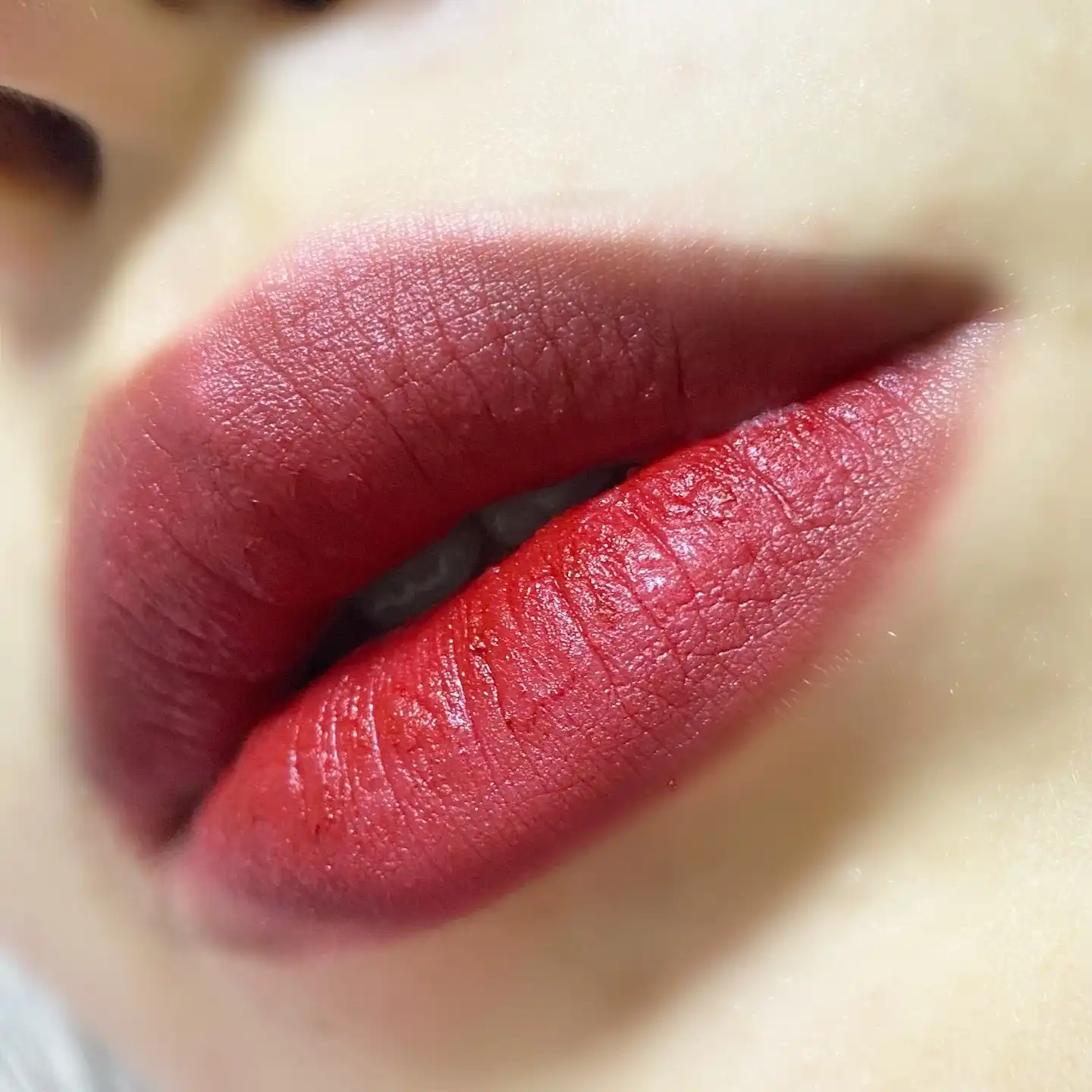 뷰티튜드 쉬어 매트 립 틴트 [201호 미드나잇 레드]