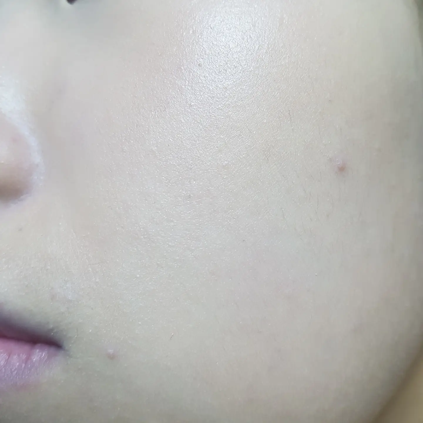 선택된 언니의파우치 리뷰 이미지 - [허니 커버렛 페이스 퍼펙션 세럼 파운데이션 [202호 베이지]]
