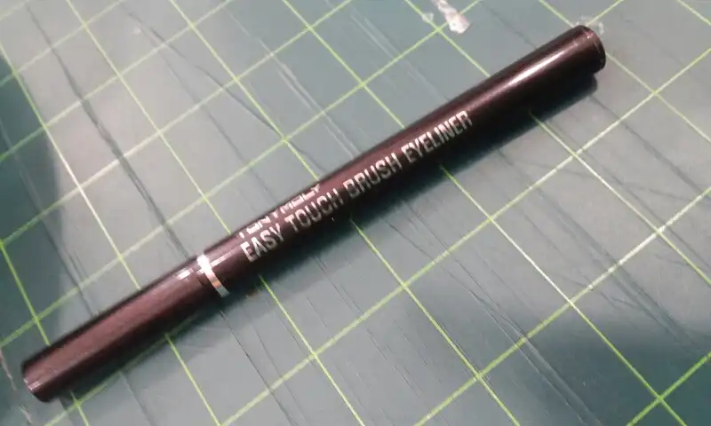 이지터치 붓펜 아이라이너 [02 브라운]