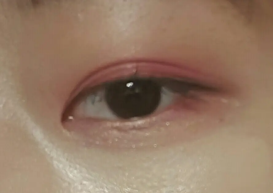 선택된 언니의파우치 리뷰 이미지 - [아이톤 싱글 섀도우 글리터타입 (플로럴턴팅)]
