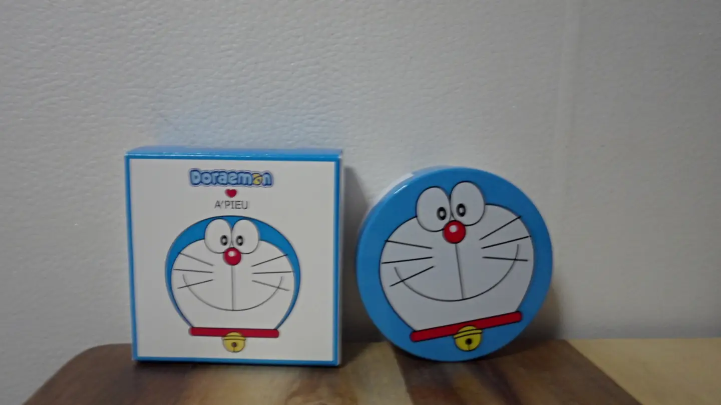 선택된 언니의파우치 리뷰 이미지 - [에어 핏  뽀얀 쿠션 (도라에몽 에디션)]