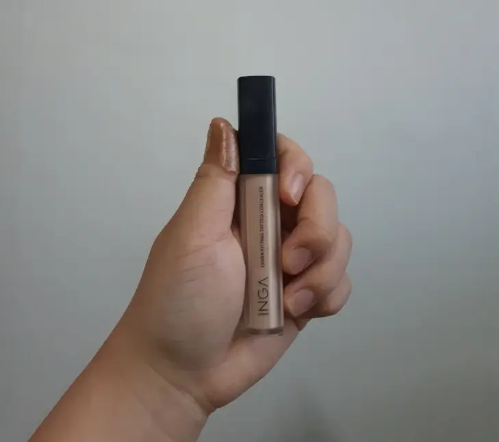 선택된 언니의파우치 리뷰 이미지 - [커버 피팅 타투 컨실러 [2호 뉴트럴 베이지]]