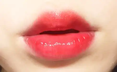 언니의파우치 리뷰 이미지 3 - [루쥬 볼립떼 샤인[12]]
