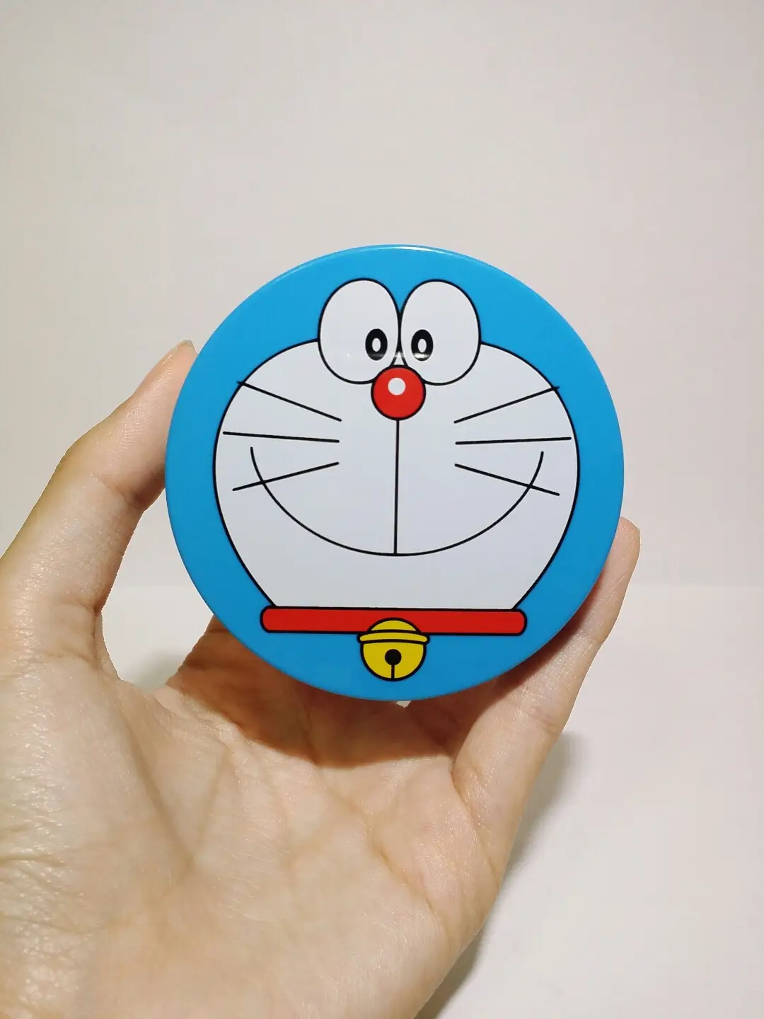 선택된 언니의파우치 리뷰 이미지 - [에어 핏  뽀얀 쿠션 (도라에몽 에디션)]