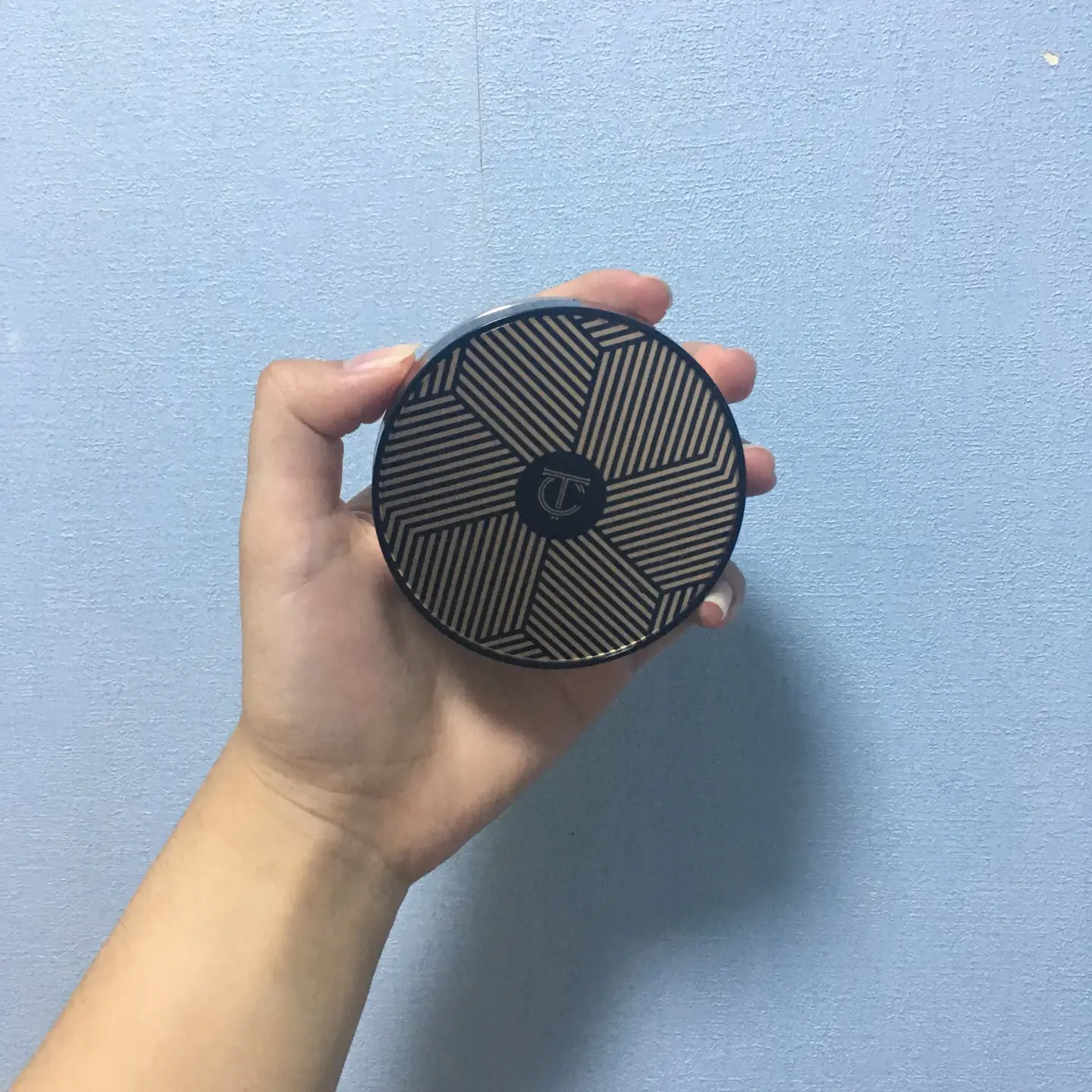선택된 언니의파우치 리뷰 이미지 - [아트클래스 스튜디오 드 땅뜨 글로우 커버쿠션 [2호 아이보리]]