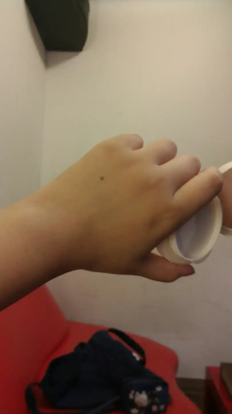 언니의파우치 리뷰 이미지 8 - [롱웨어 쿠션 21호 내츄럴베이지]