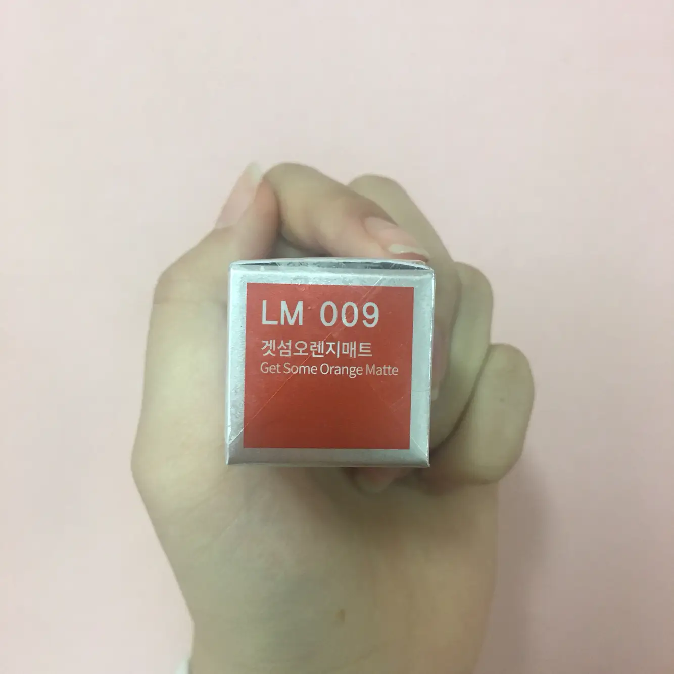 선택된 언니의파우치 리뷰 이미지 - [라이블리 립매트 [LM 009 겟섬오렌지매트]]