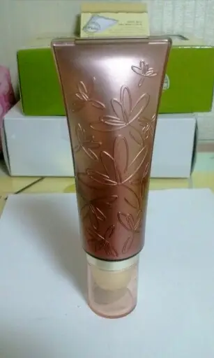 선택된 언니의파우치 리뷰 이미지 - [시그너처 리얼 컴플릿 BB크림 SPF25/PA++ 20g 23호 차분한 옐로우 베이지]
