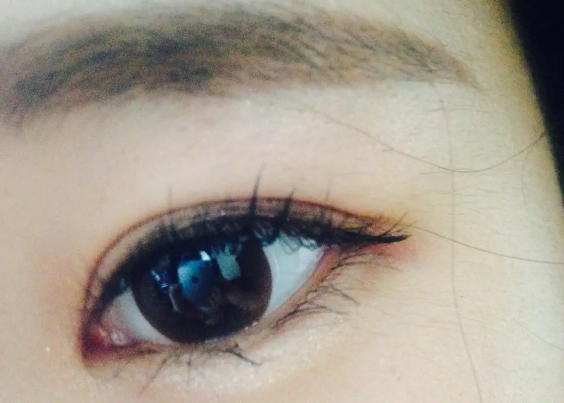 선택된 언니의파우치 리뷰 이미지 - [싱글 섀도우 글리터 BR01 샌드브라운]