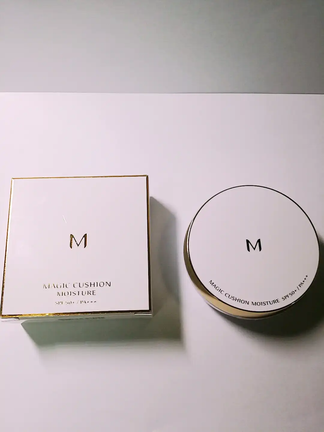 선택된 언니의파우치 리뷰 이미지 - [[M] 매직 쿠션 모이스처 SPF50+ PA+++ [23호]]