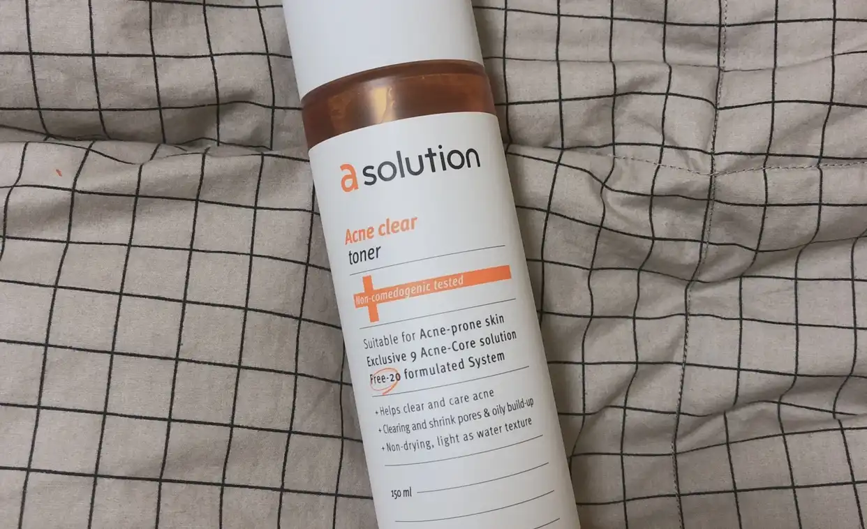 아크네 클리어 토너