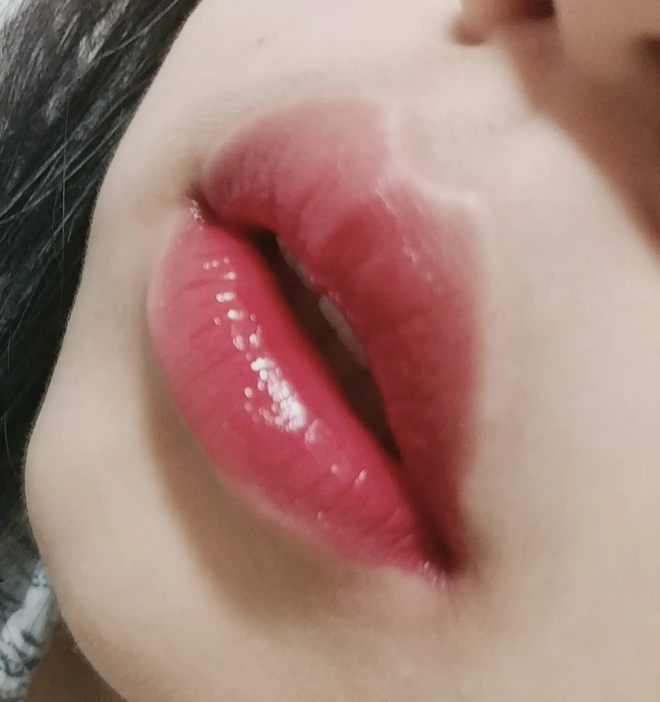 선택된 언니의파우치 리뷰 이미지 - [에어 핏 촉촉틴트 [C05 라일락 한송이]]