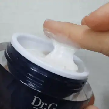 언니의파우치 리뷰 이미지 11 - [블랙 스네일 크림]