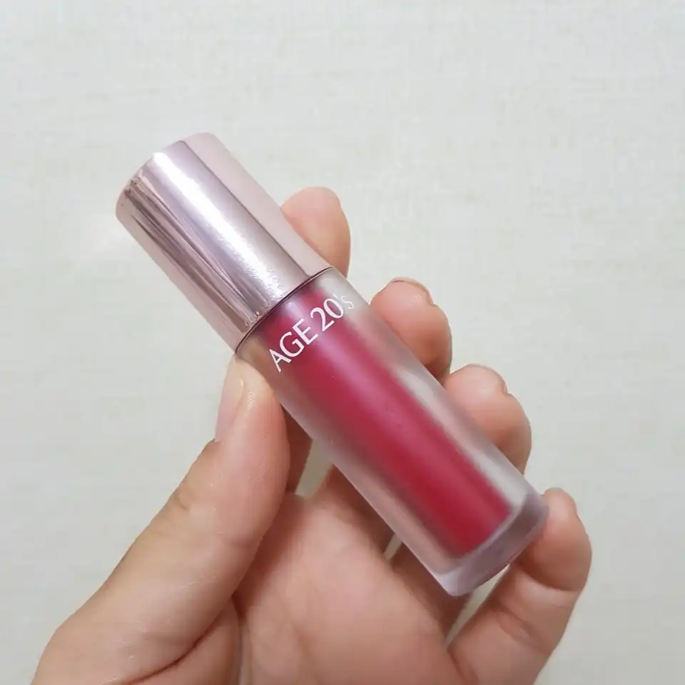 선택된 언니의파우치 리뷰 이미지 - [블루밍 립 라커 [03 글로우 레드]]