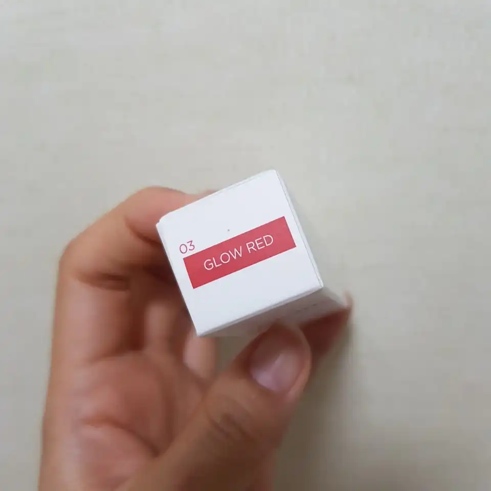 언니의파우치 리뷰 이미지 5 - [블루밍 립 라커 [03 글로우 레드]]