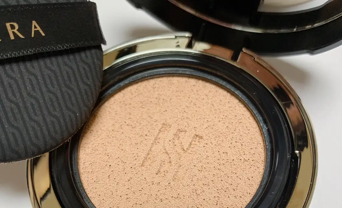 블랙쿠션 [17호 로제 바닐라]