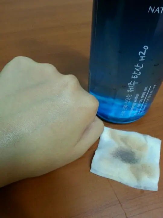 선택된 언니의파우치 리뷰 이미지 - [제주 탄산 클렌징 워터]
