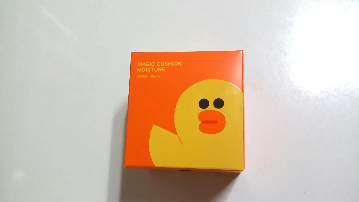 선택된 언니의파우치 리뷰 이미지 - [[M] 매직 쿠션 모이스처 SPF50+ PA+++ [21호]]