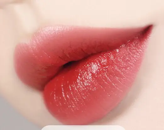 선택된 언니의파우치 리뷰 이미지 - [무드 라이어 벨벳 틴트 [06 치명적인석류인척]]