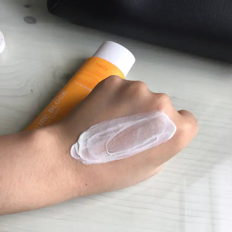 퓨어 블록 내추럴 데일리 선크림