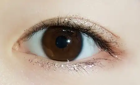 펄렉션 아이글리터 [PE02 손 잡고 왈츠]