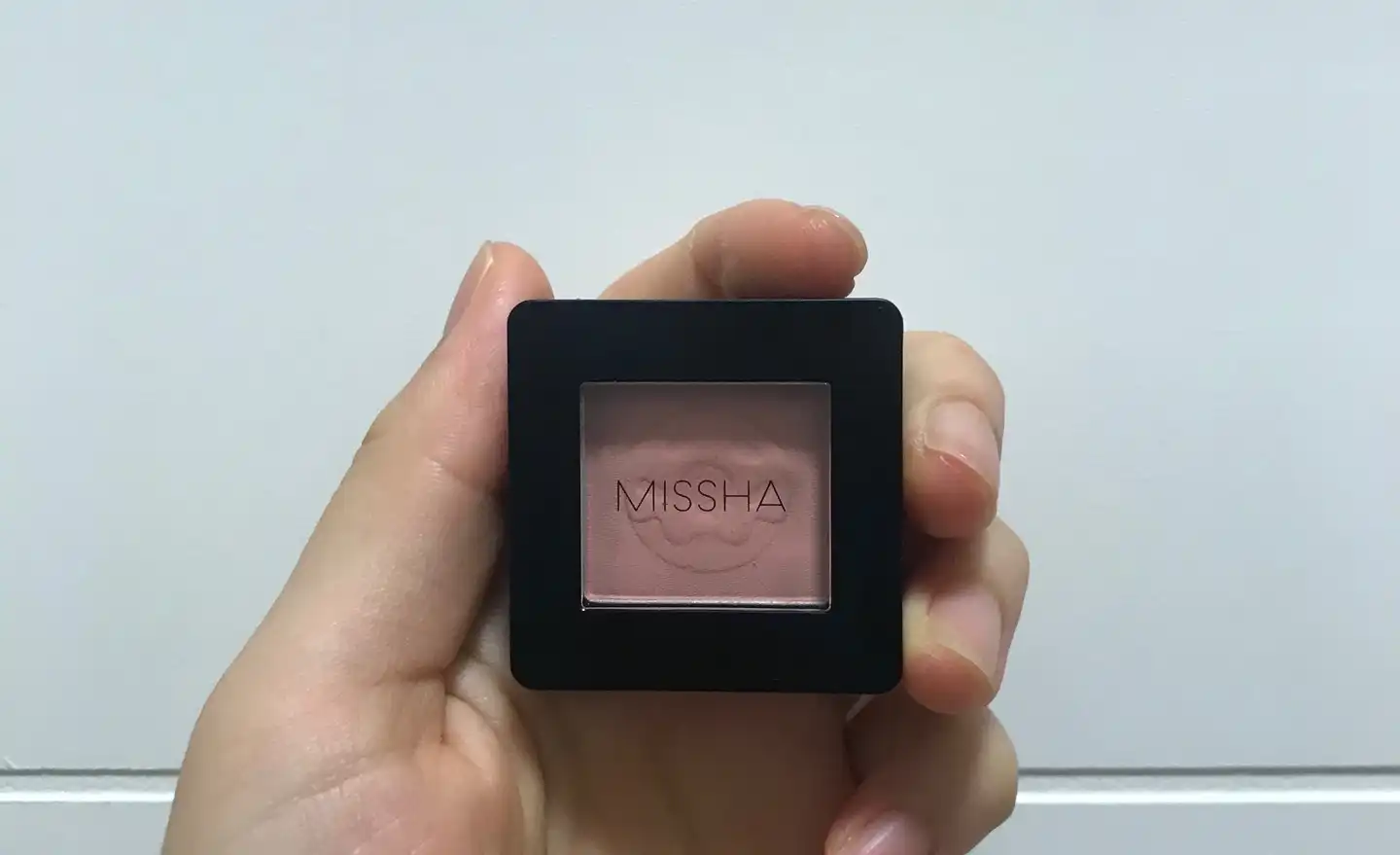 모던 섀도우 매트 [MPK08 딸기크림도넛]