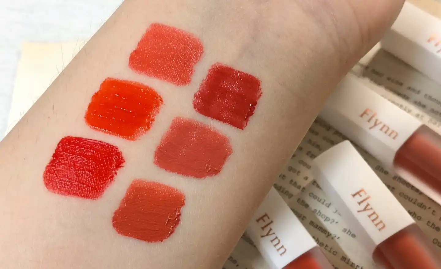 언니의파우치 리뷰 이미지 - [어딕션 벨벳 틴트 [104 셀피쉬코랄]]