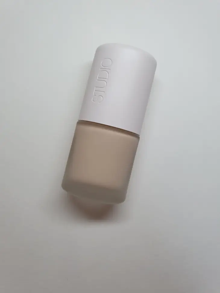 선택된 언니의파우치 리뷰 이미지 - [스튜디오 슬림 핏 파운데이션 21호 브라이트_10ml]