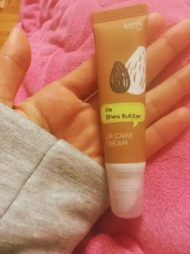 러블리믹스 립케어 크림 쉐어버터