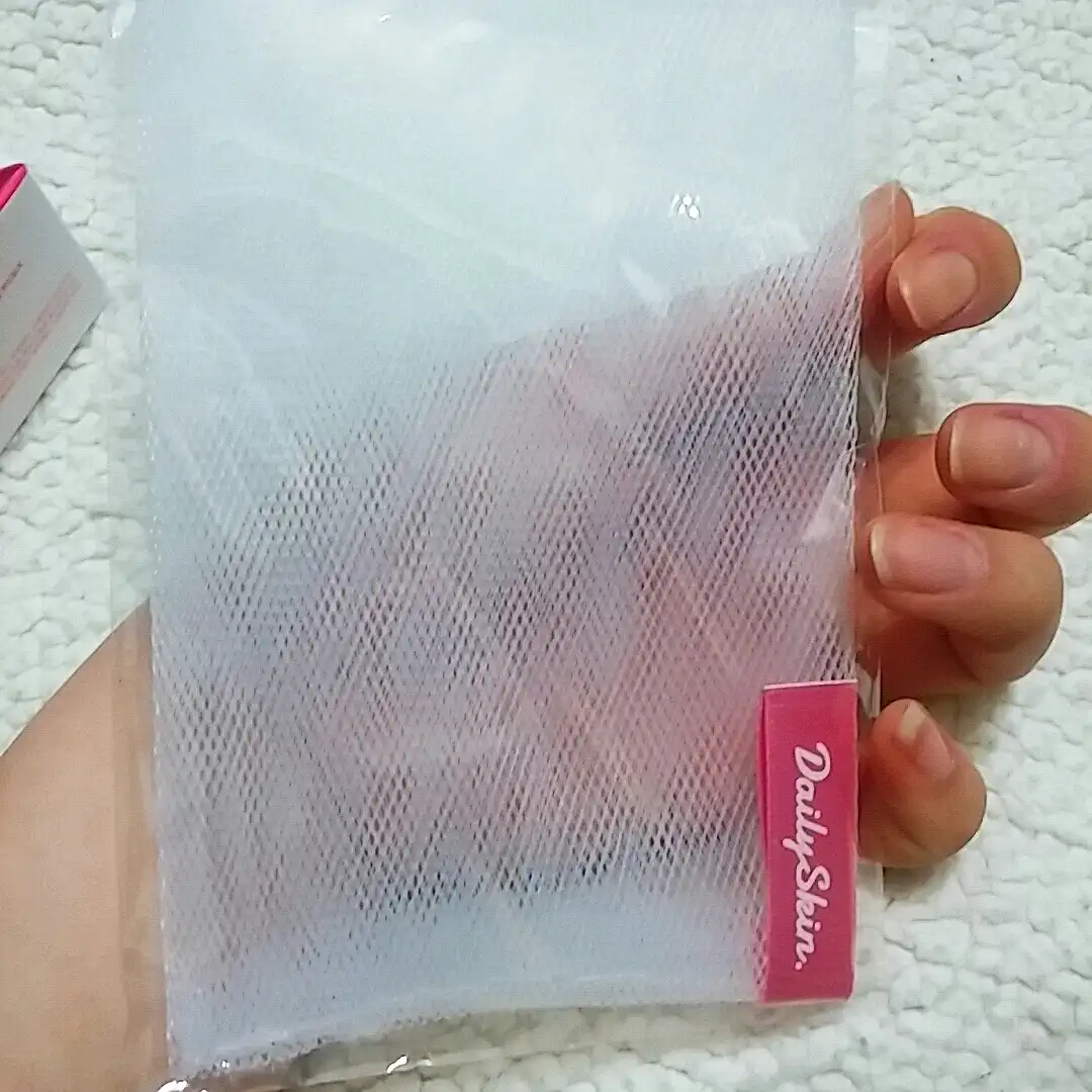 언니의파우치 리뷰 이미지 5 - [딸기우유비누]