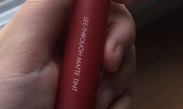 시스루 매트 틴트 [04 레드 체인]