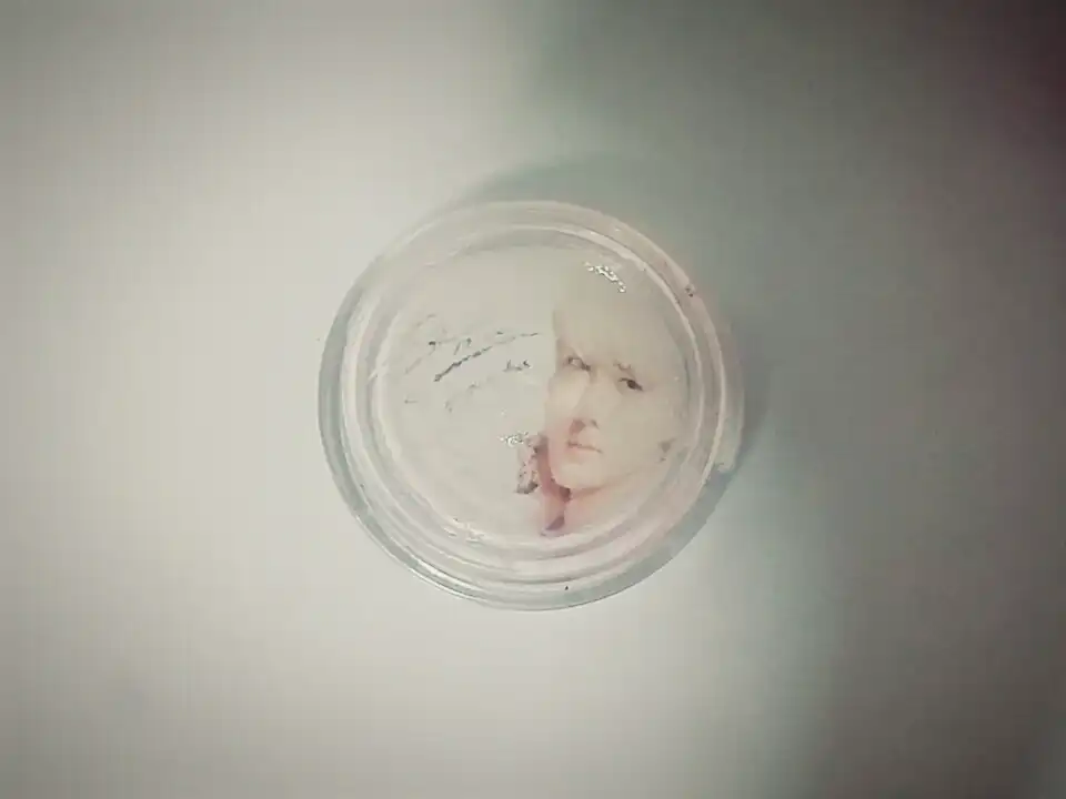 선택된 언니의파우치 리뷰 이미지 - [바이 플라워 틴트 립밤 3호 허니 레몬 (세훈)]