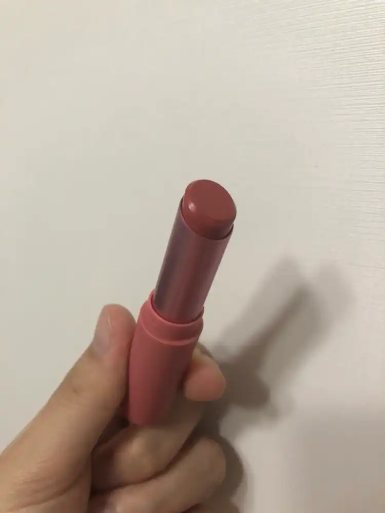 언니의파우치 리뷰 이미지 4 - [로즈 벨벳 립스틱 [R03 로즈라떼 한잔]]