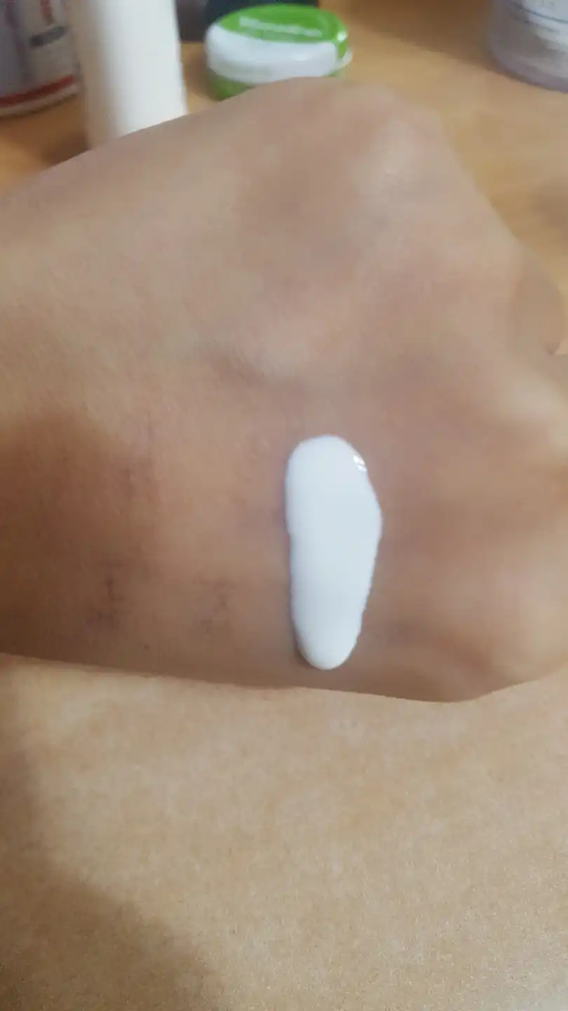 언니의파우치 리뷰 이미지 3 - [유브이 디펜스 미 블루 레이 선플루이드]