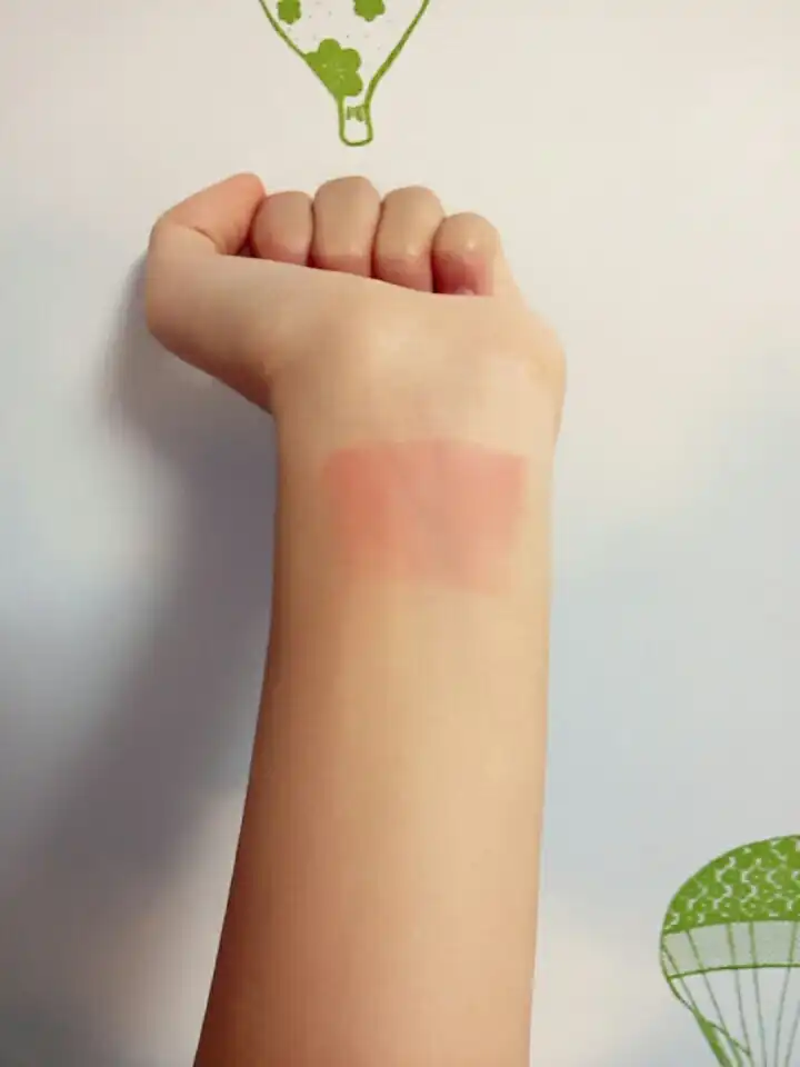 언니의파우치 리뷰 이미지 9 - [물방울 틴트 스틱 02 물방울 석류]