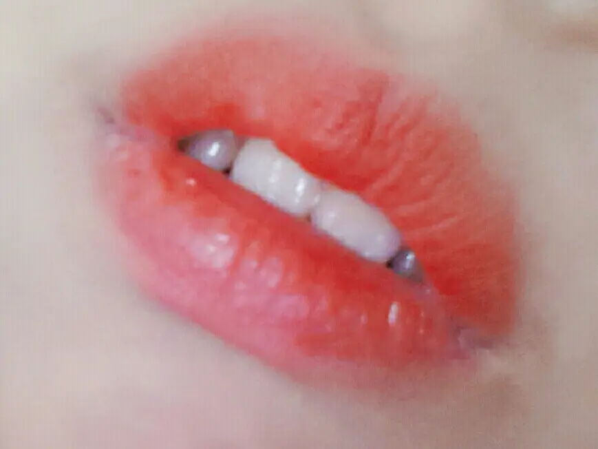 선택된 언니의파우치 리뷰 이미지 - [디어 마이 에나멜 립스 톡 [OR206 잘익은 말랑 홍시]]