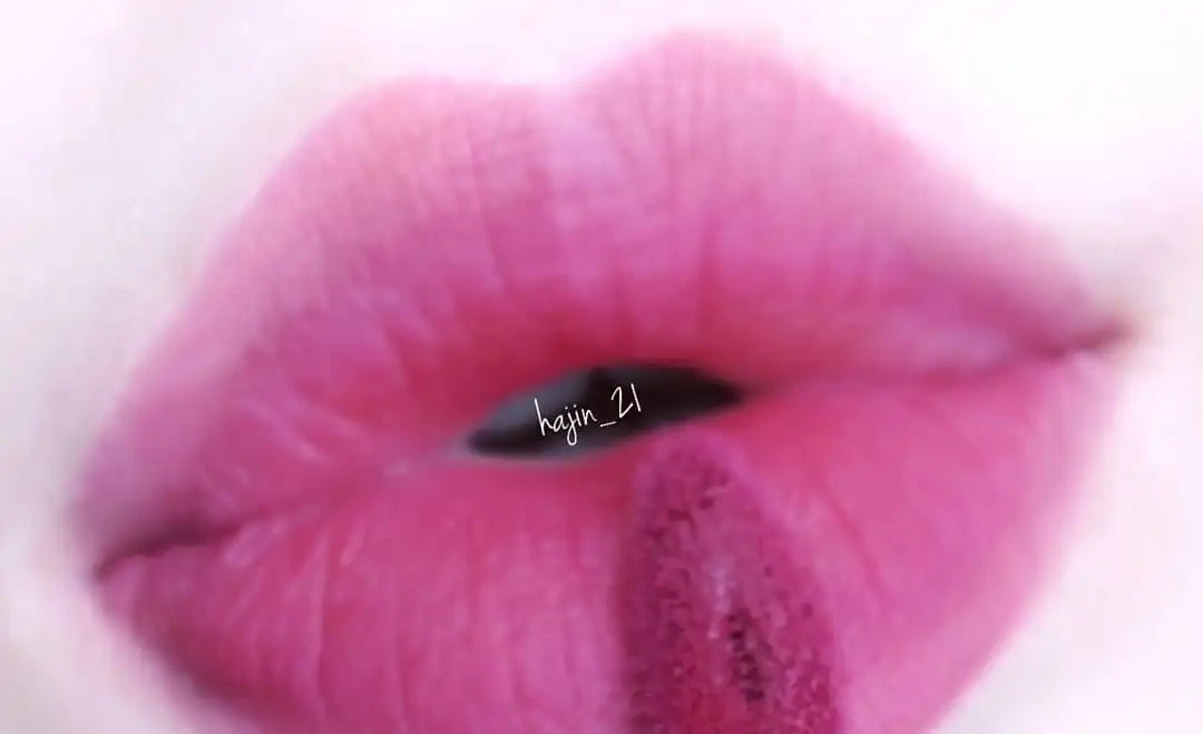 오버스머지 립 틴트 [플럼 샹그리아]