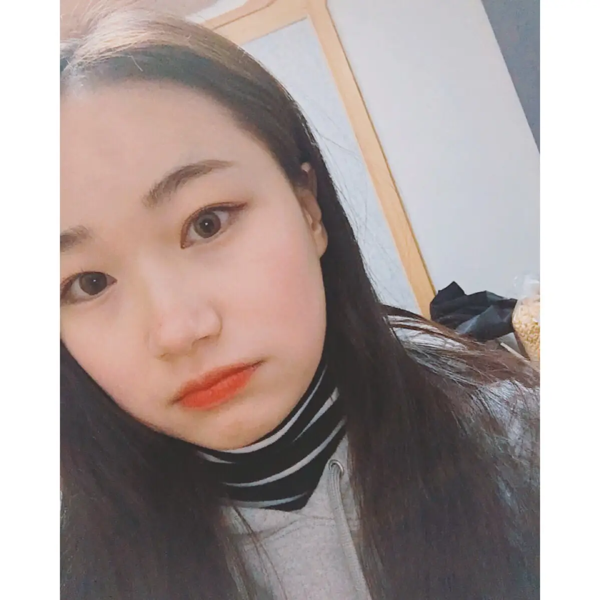 선택된 언니의파우치 리뷰 이미지 - [섀도우 홀로그램 [브라운]]