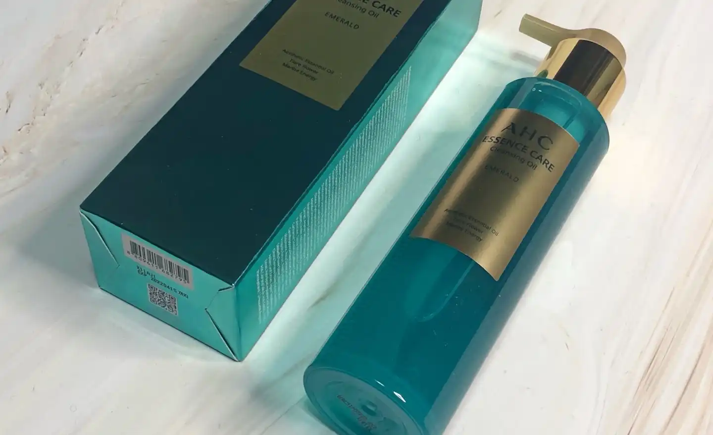 에센스 케어 클렌징 오일 에메랄드