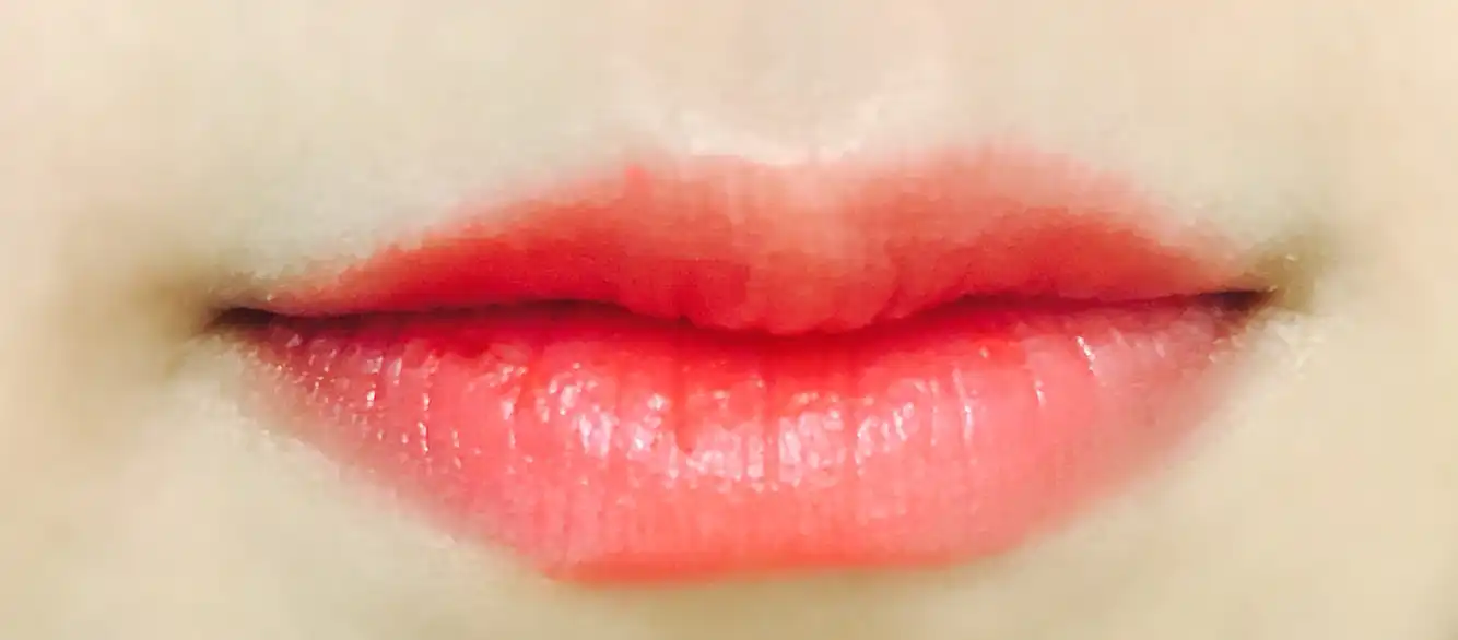 언니의파우치 리뷰 이미지 6 - [루쥬 볼륍떼 샤인 [46 오랑쥬 빼르펙토]]