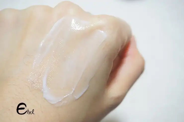 언니의파우치 리뷰 이미지 5 - [NEW 울트라 훼이셜 크림]