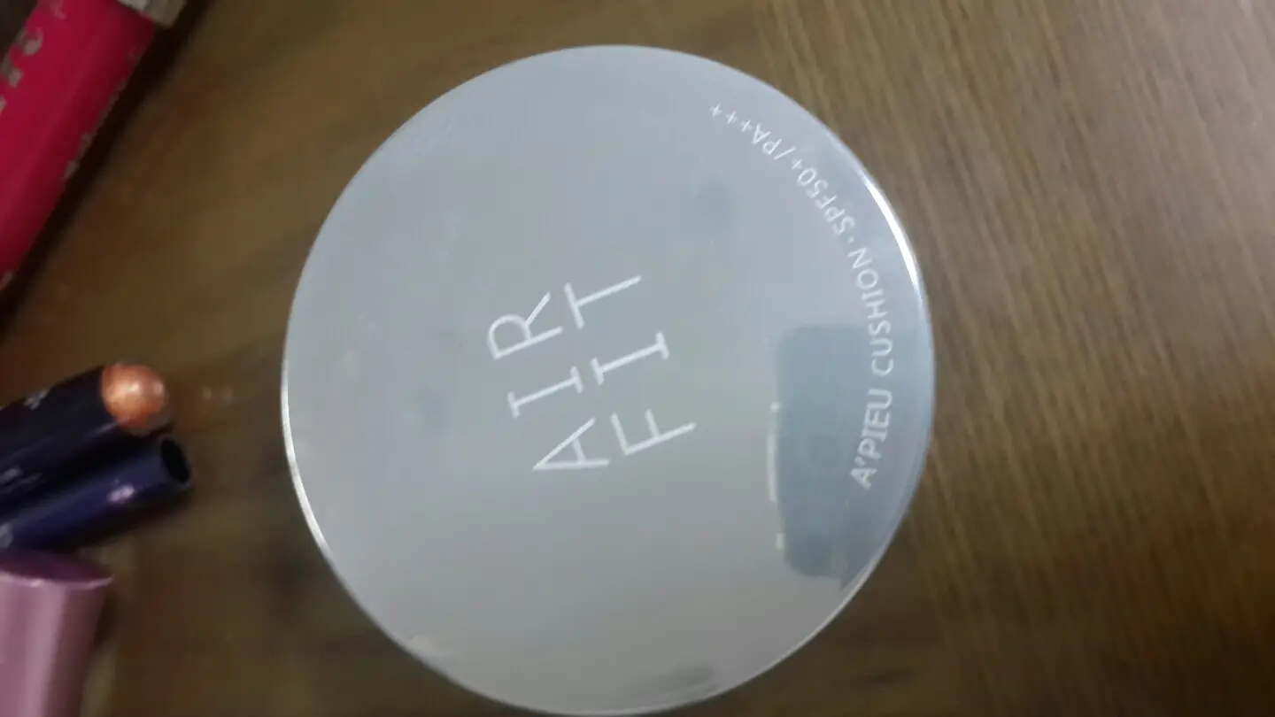 선택된 언니의파우치 리뷰 이미지 - [에어 핏 어퓨 쿠션(가필드 에디션) [23호]]