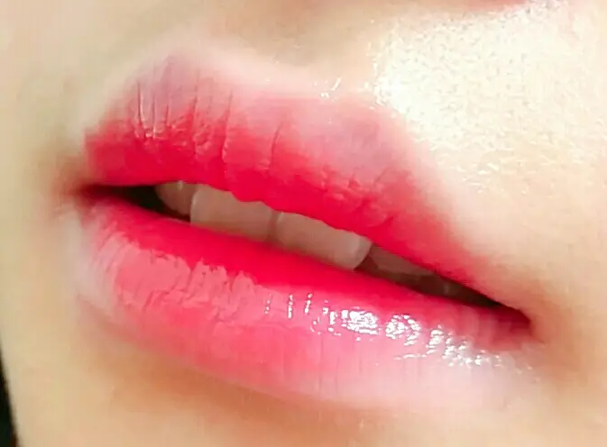 선택된 언니의파우치 리뷰 이미지 - [세럼 톡 틴트 2호 코랄 톡]