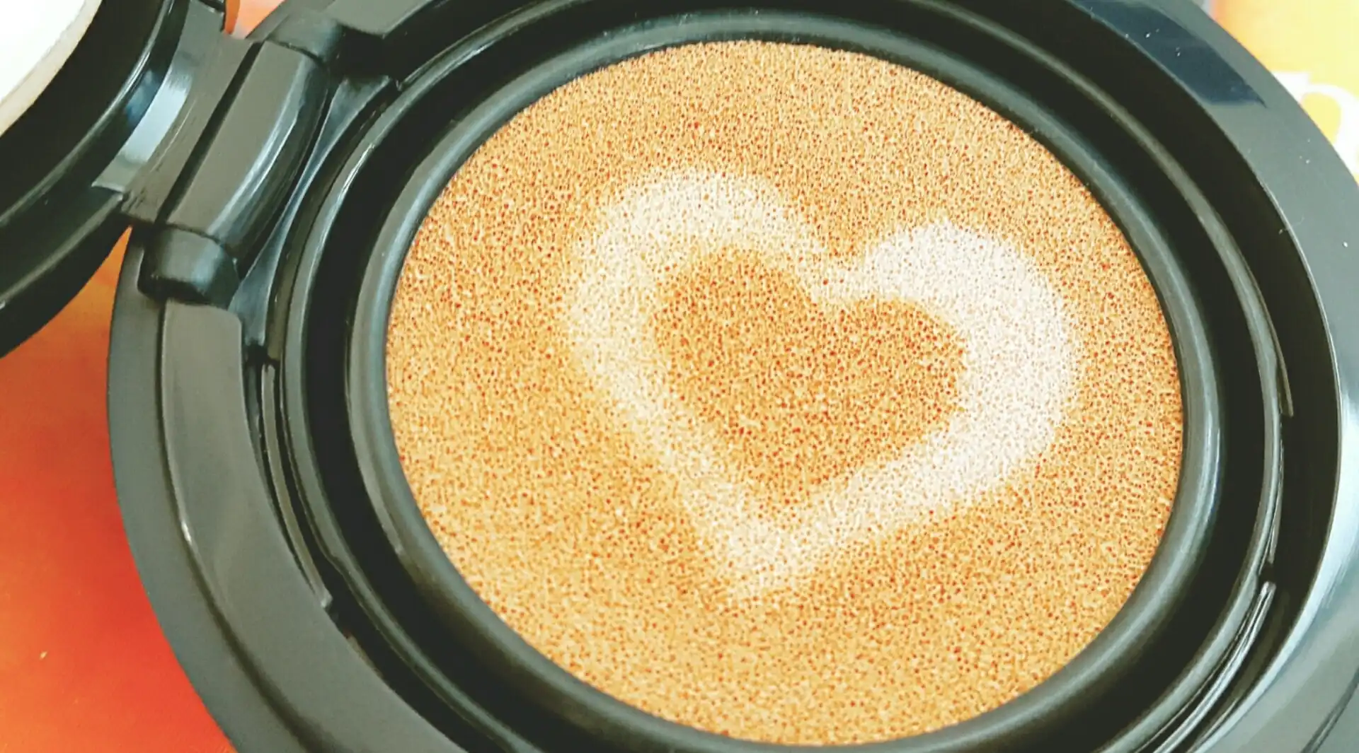 나애리 악녀쿠션 로즈 하트 베일 파운데이션