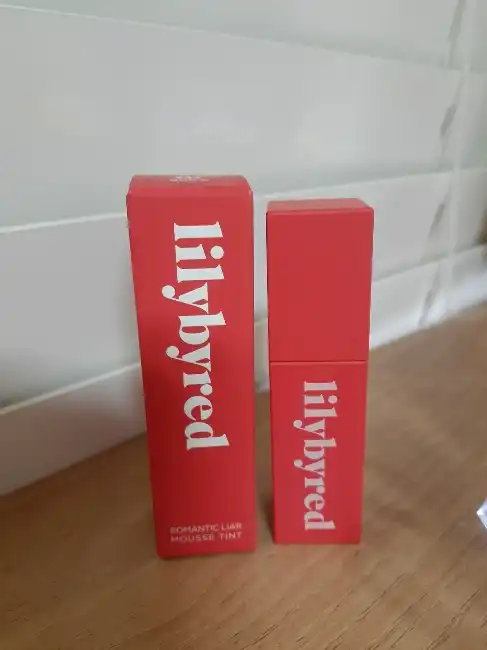 로맨틱 라이어 무스틴트 [01 사과 필링인 척]