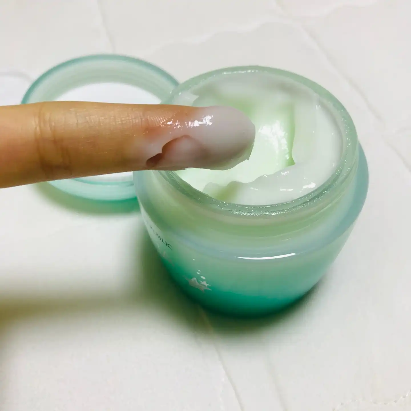 언니의파우치 리뷰 이미지 4 - [슈퍼 아쿠아 맥스 컴비네이션 수분크림]