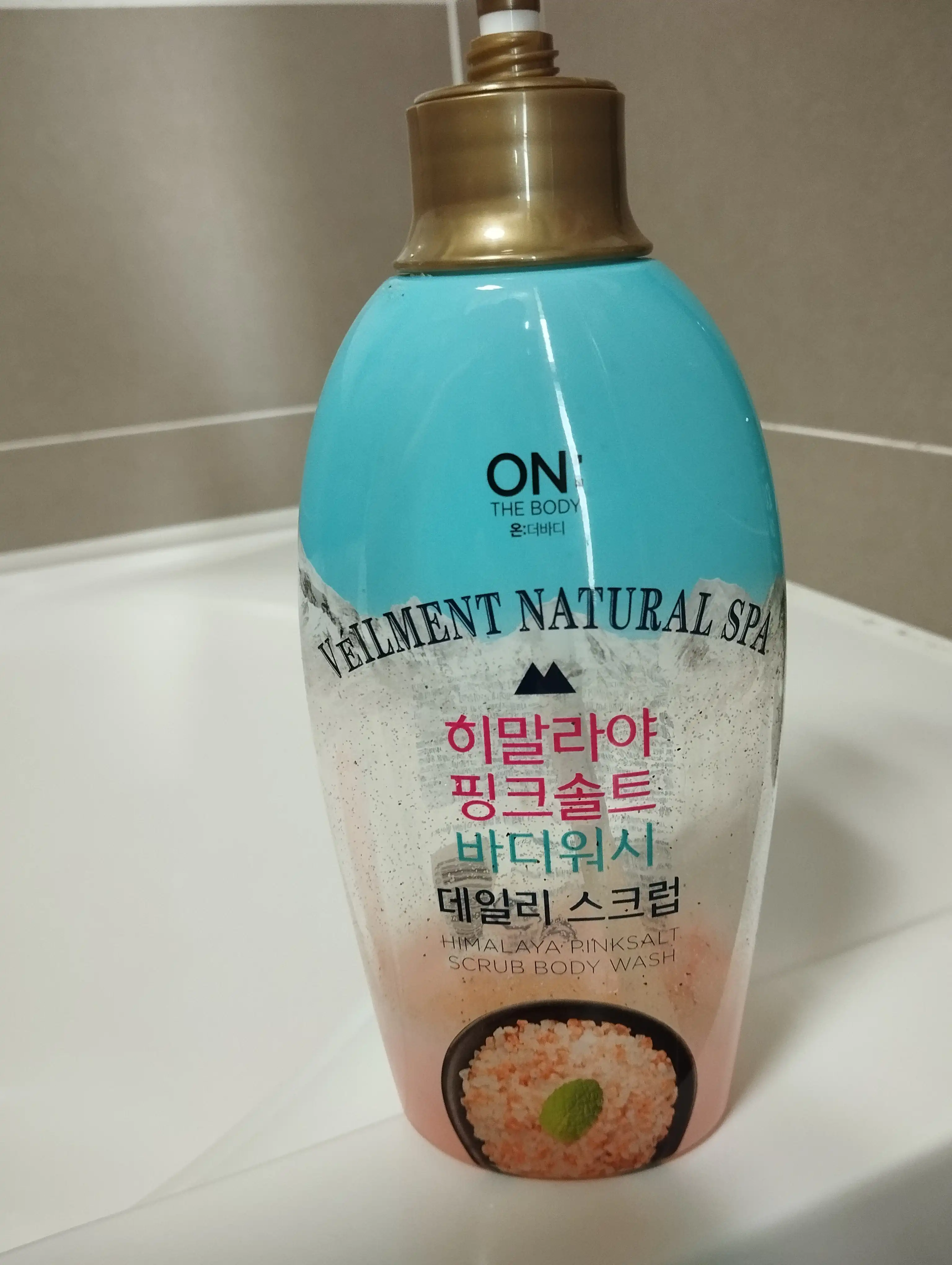 선택된 언니의파우치 리뷰 이미지 - [히말라야 핑크솔트 바디워시 데일리스크럽]