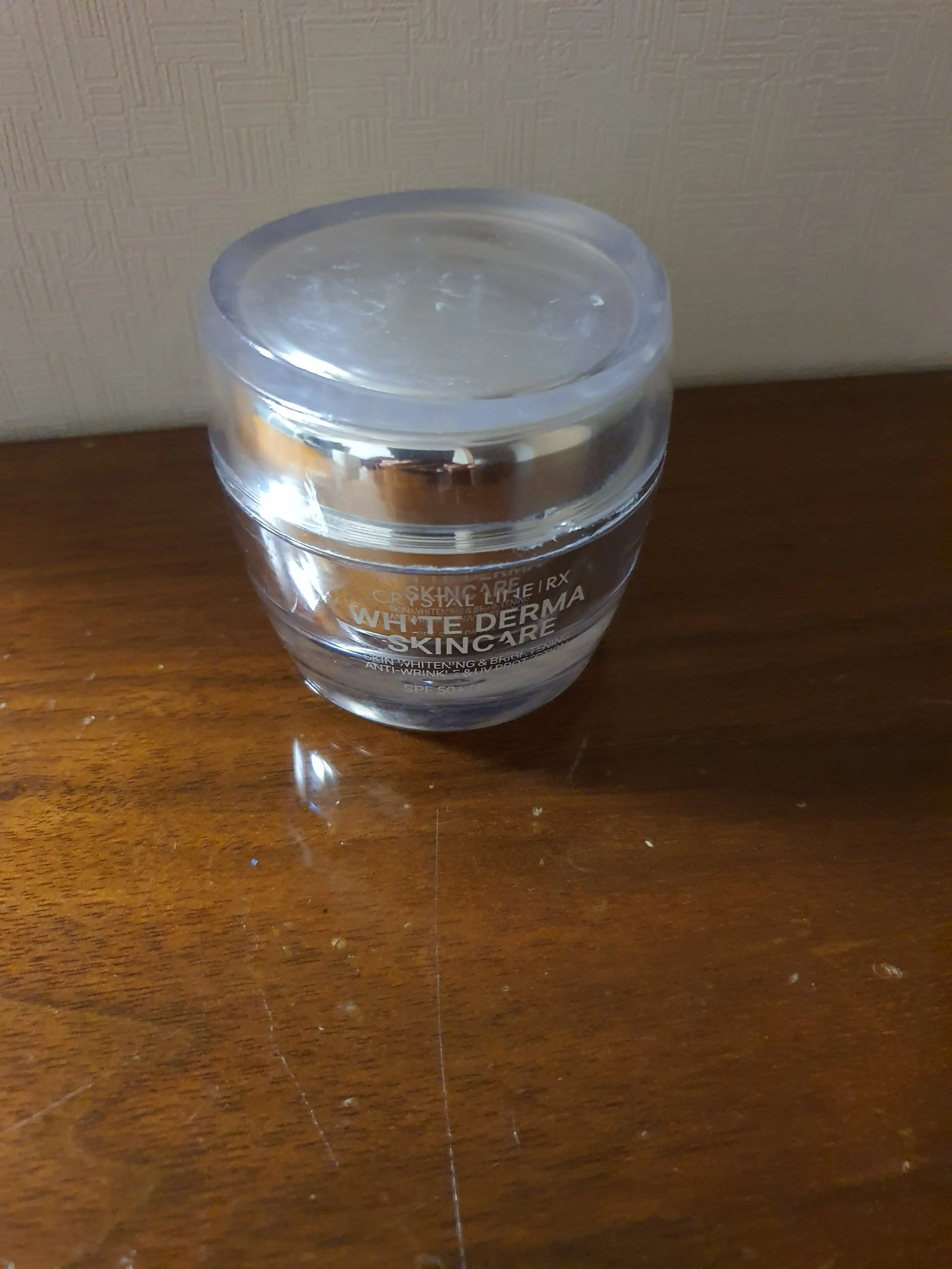 크리스탈라인 알엑스 화이트 더마 스킨케어