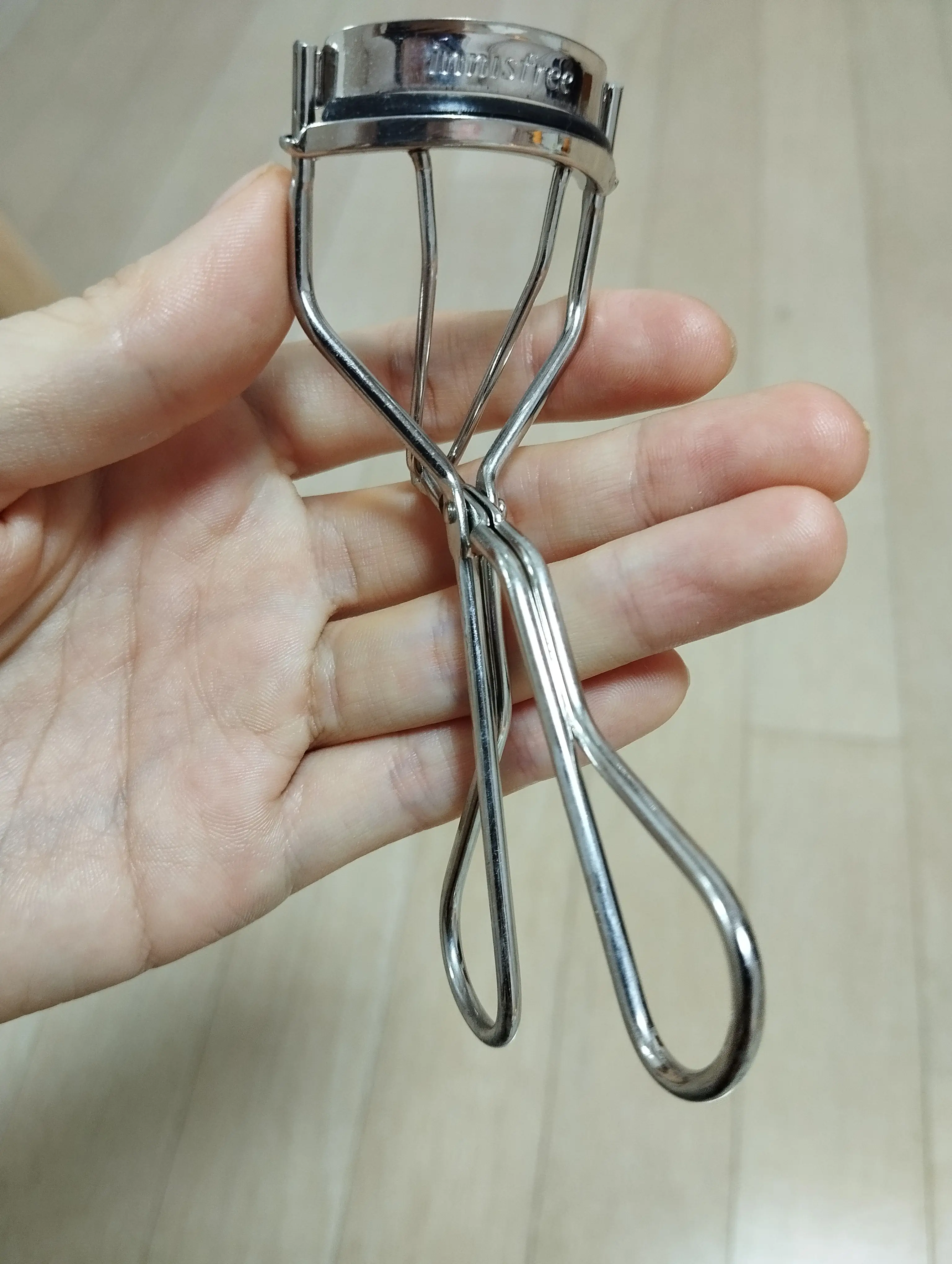 선택된 언니의파우치 리뷰 이미지 - [프리미엄 뷰러]